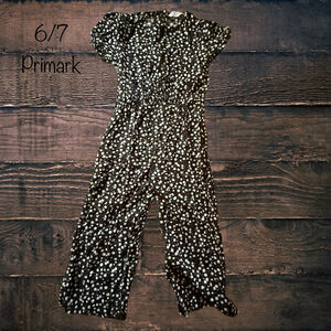 Size 6/7 Primark Romper